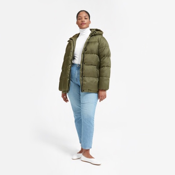 Everlane The ReNew Puffy Puff - Picture 3 of 11